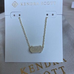 Kendra Scott ever necklace NWT